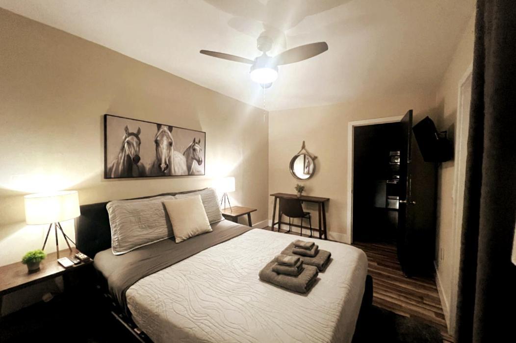 Designed Private Suites In Маямі Номер фото